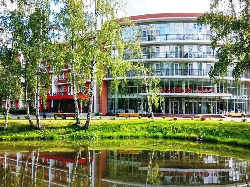 КРАСНЫЙ ХОЛМ