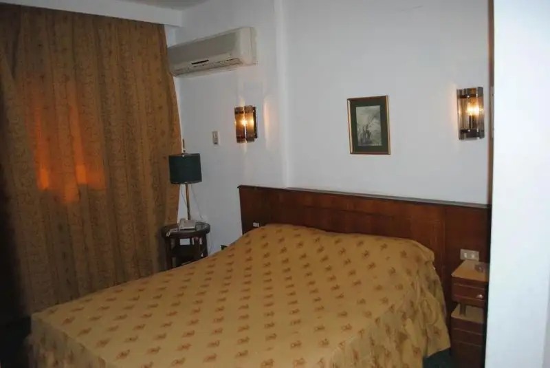 PEARL HOTEL