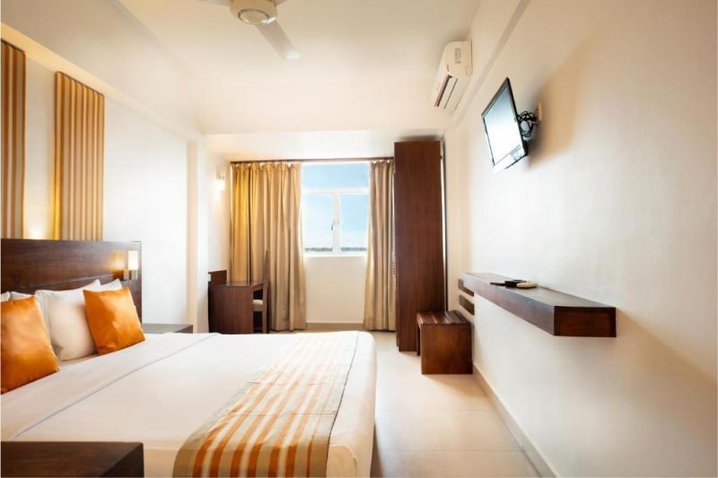 superior non balcony