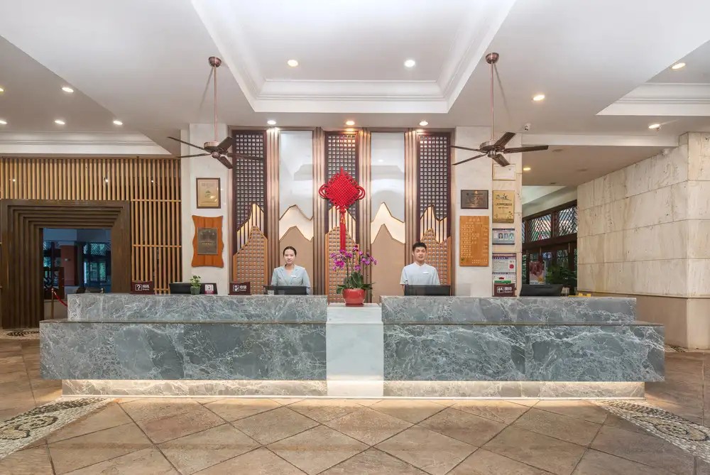 HUAYUAN HOT SPRING SEAVIEW RESORT