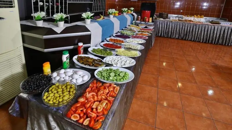 THE CENTER HOTEL LALELI