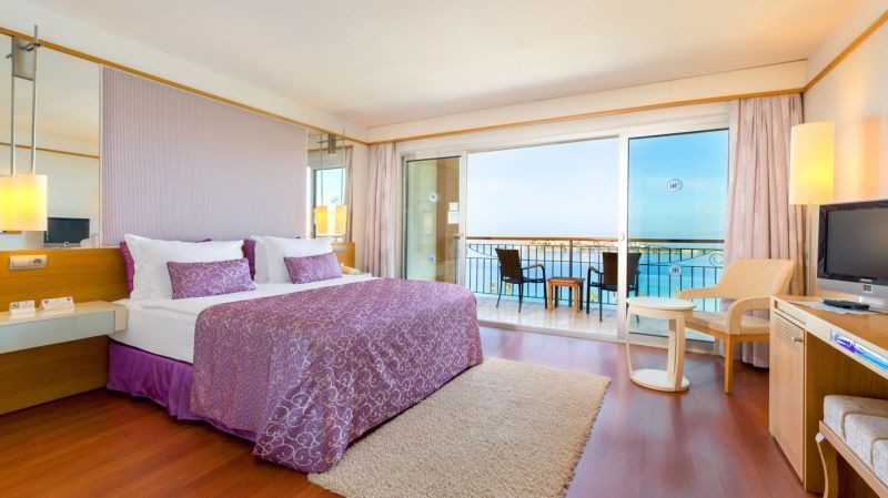 deluxe sea view