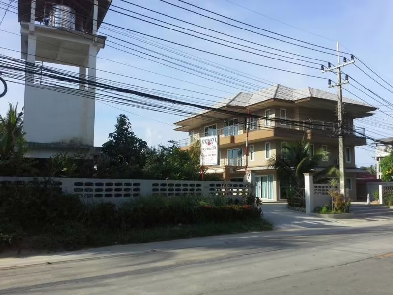 KRISADA BEACH RESORT