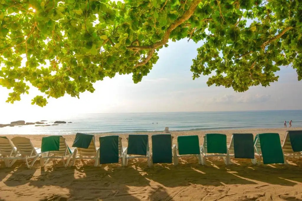 FIRST BUNGALOW BEACH RESORT