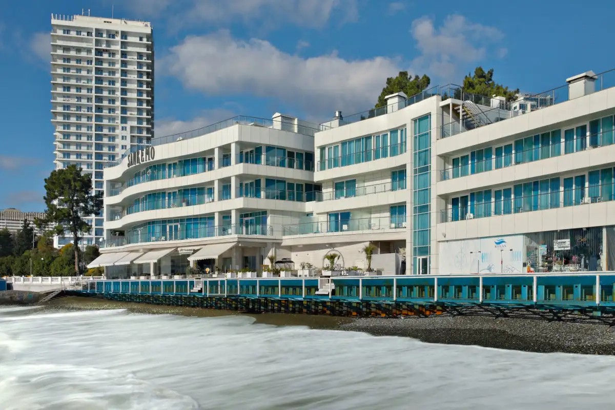 САНРЕМО (SANREMO)