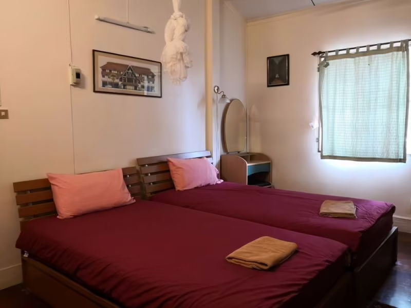 BAAN SOMBOON GUESTHOUSE