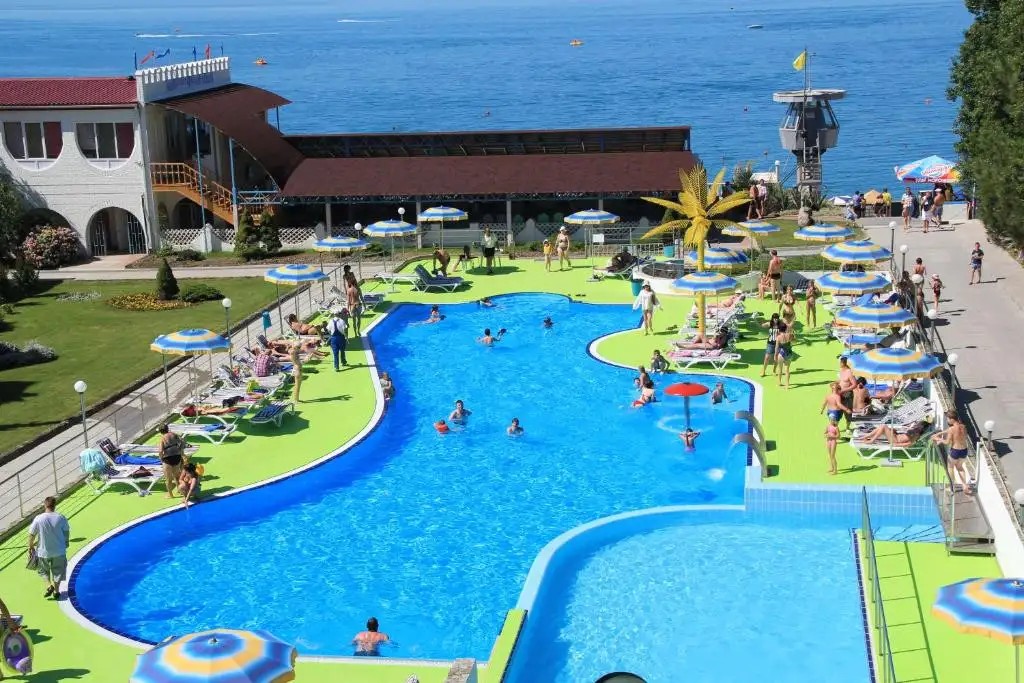 АМАКС КУРОРТ ОРБИТА