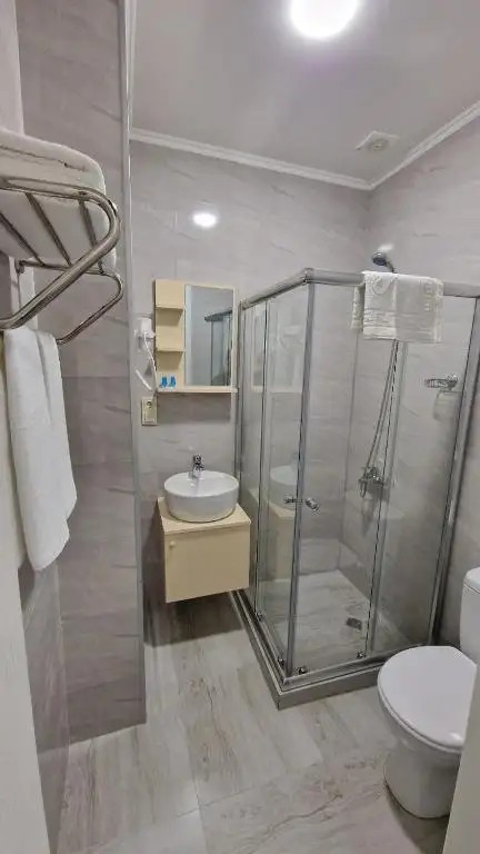 SALAMI RESIDENCE APARTMENTS