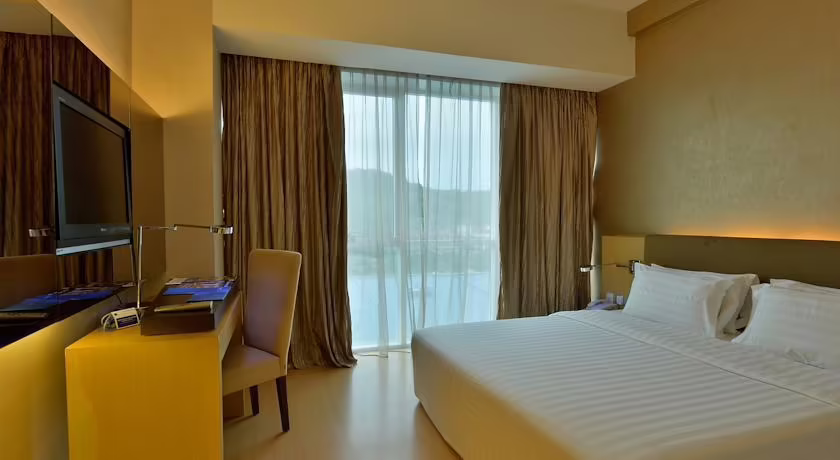 NOVOTEL KOTA KINABALU 1BORNEO