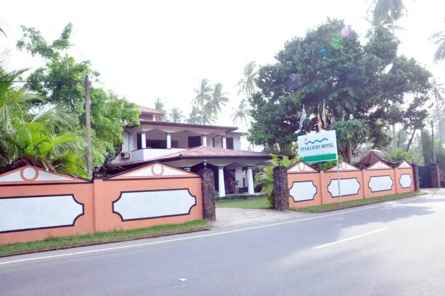 STAR LIGHT HOTEL UNAWATUNA