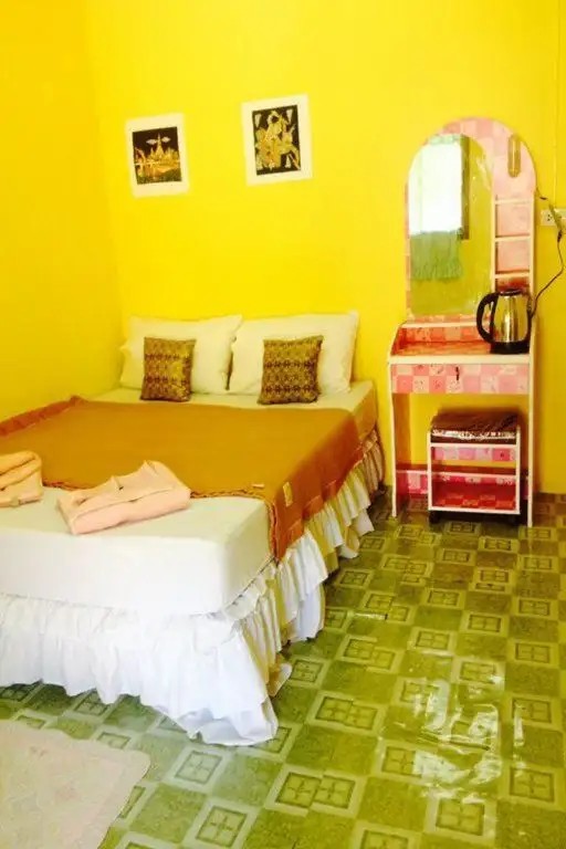 UNSEEN BUNGALOWS