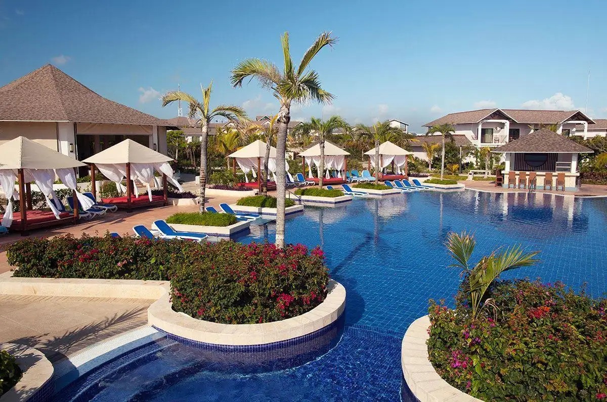 ROYALTON CAYO SANTA MARIA