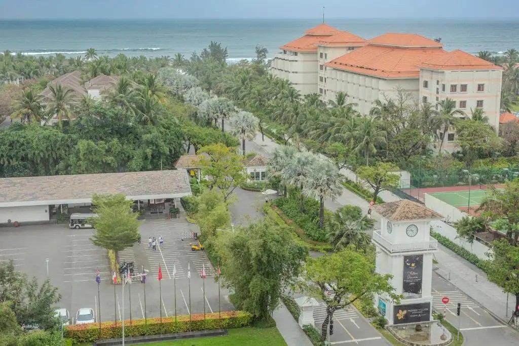 SEA PHOENIX HOTEL