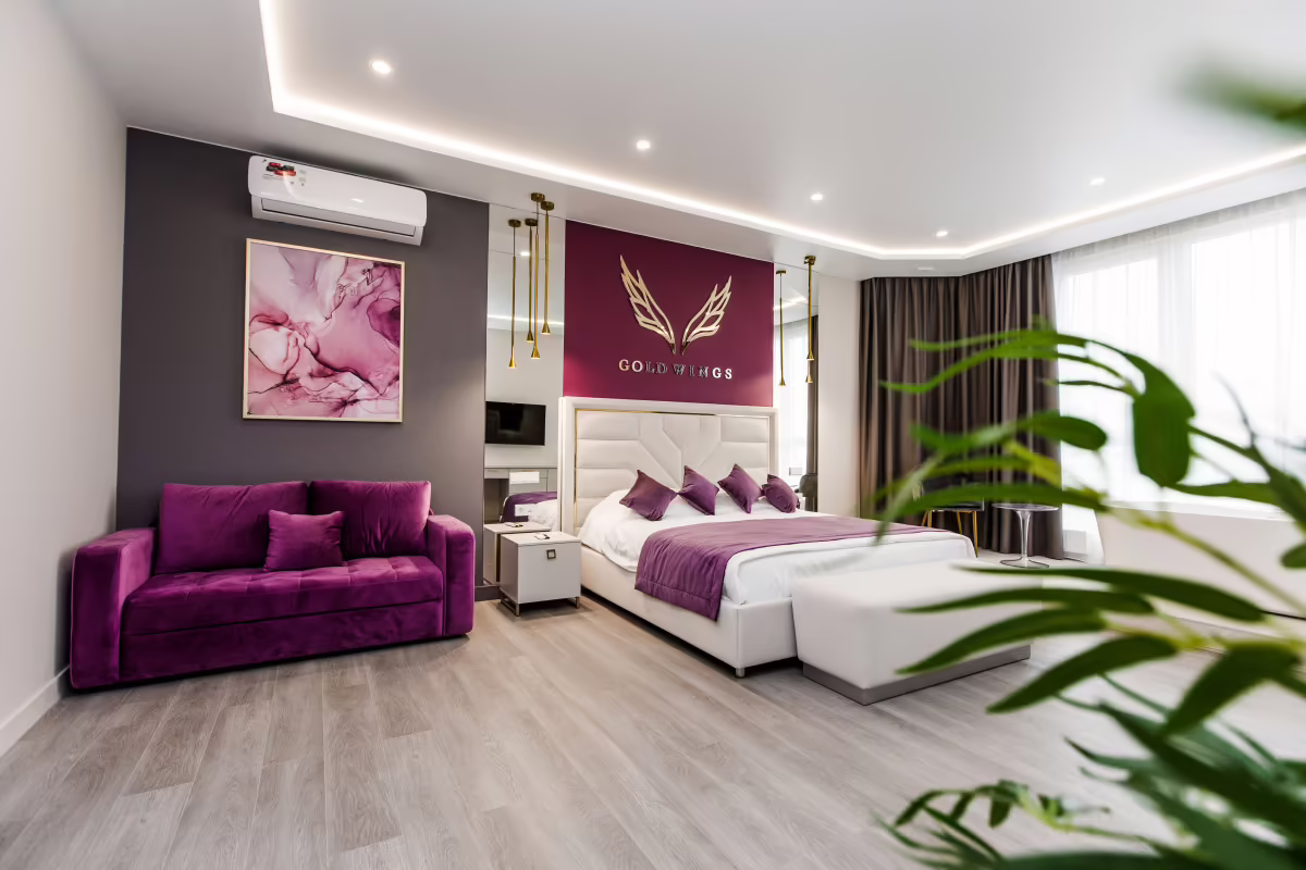 GOLD WINGS АПАРТАМЕНТЫ