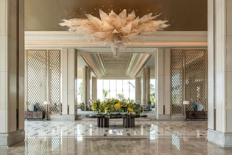 SHANGRI-LA COLOMBO