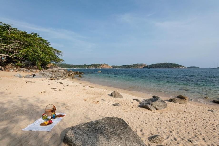 BAAN KRATING PHUKET RESORT
