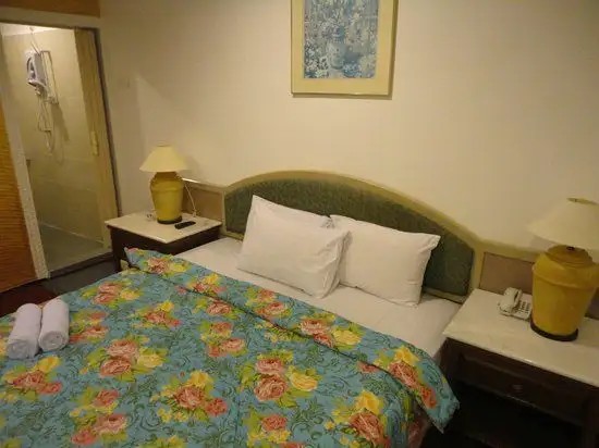 ROYAL AGATE BEACH RESORT