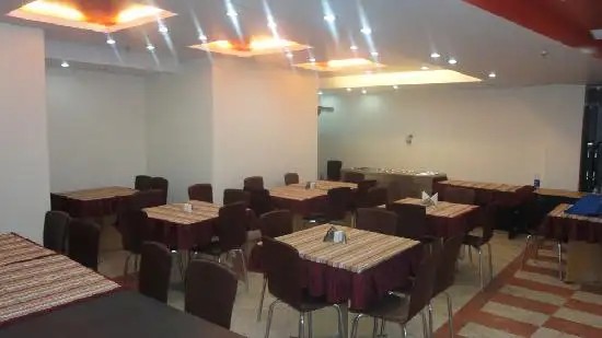 DAANISH RESIDENCY