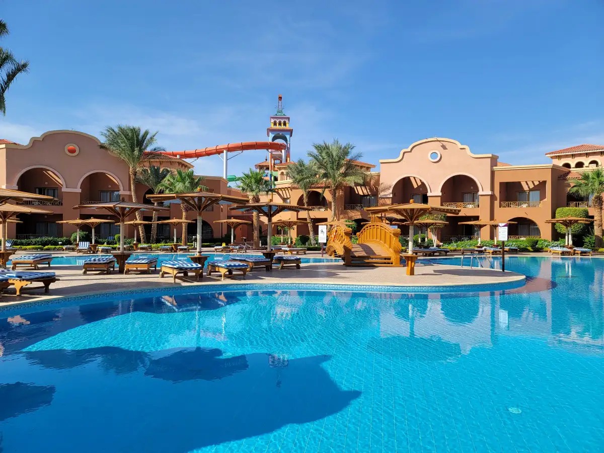CHARMILLION GARDENS AQUA PARK (EX. SEA GARDENS RESORT)