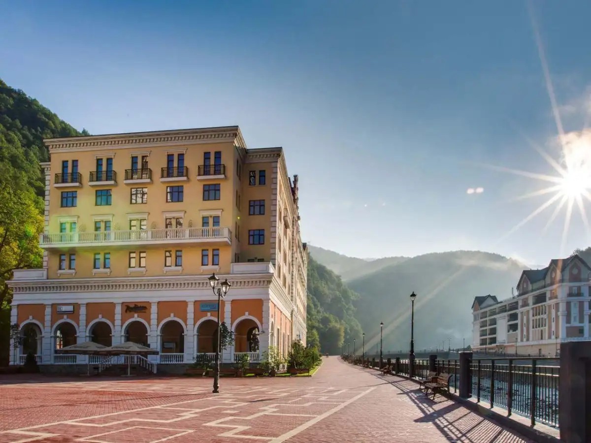 RADISSON ROSA KHUTOR (РЭДИССОН РОЗА ХУТОР)