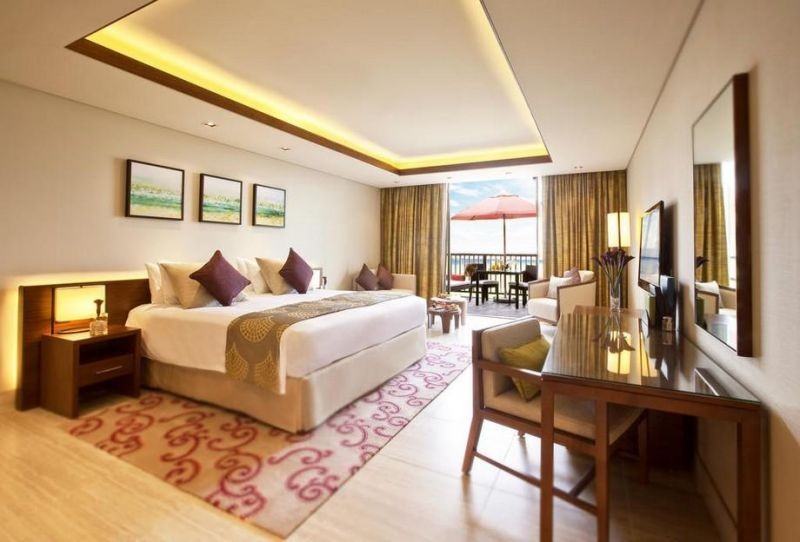 1 bedroom beachfront residence suite