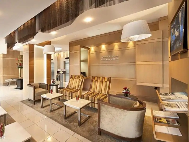 OAKS LIWA EXECUTIVE SUITES