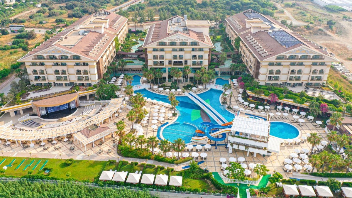 DIAMOND EXCELLENCE RESORT & SPA (EX. CRYSTAL PALACE LUXURY)