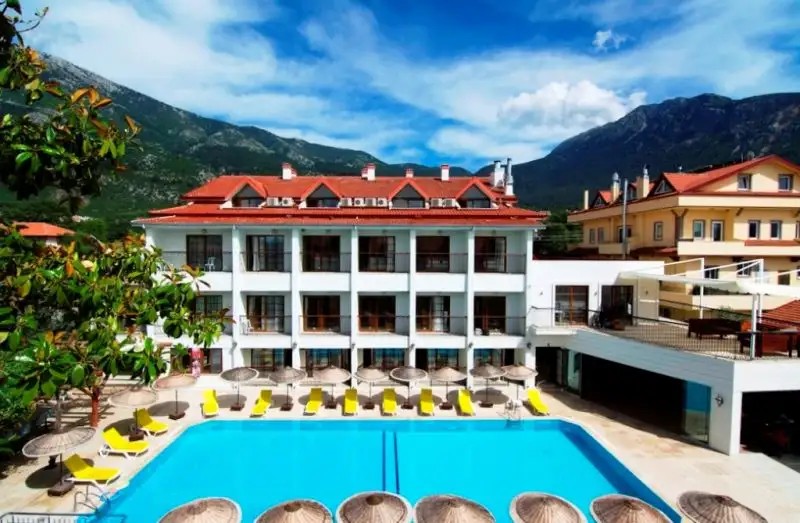 GOLDEN LIFE RESORT HOTEL & SPA