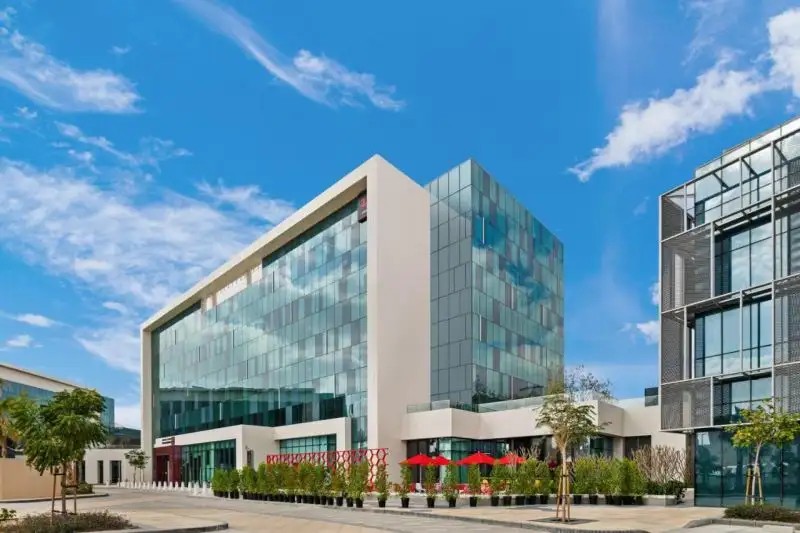 RADISSON RED HOTEL DUBAI SILICON OASIS