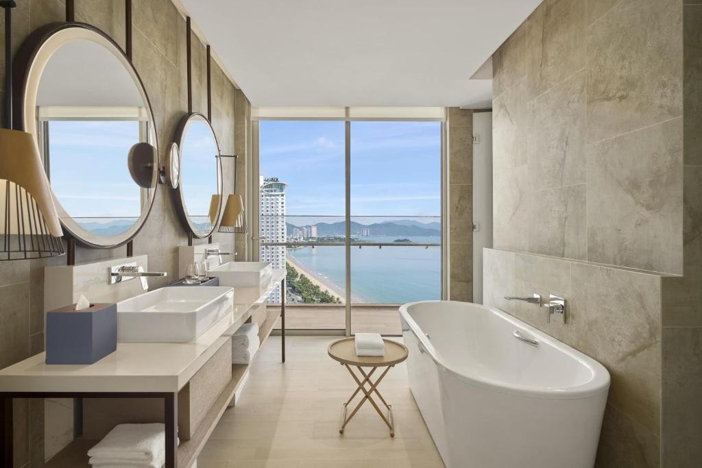 HYATT REGENCY NHA TRANG