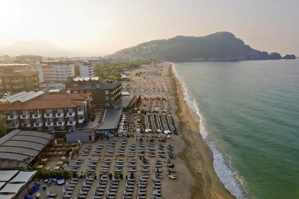 ROYALISA PALMIYE BEACH ADULTS ONLY 16+