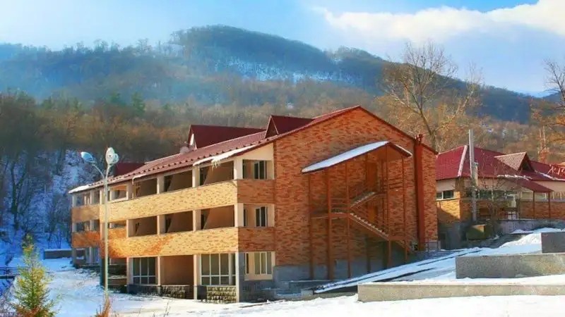TSAGHKAHOVIT
