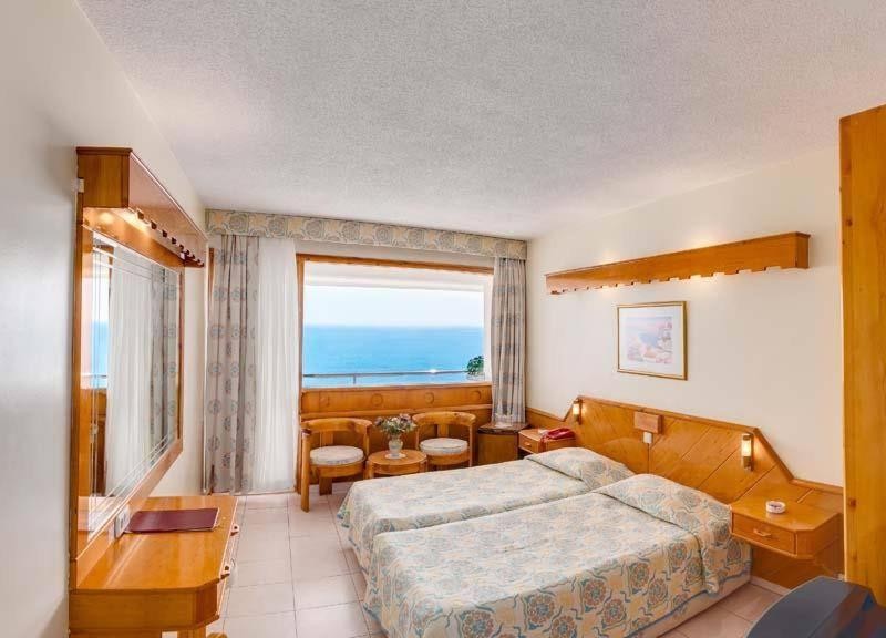 RUBI HOTEL