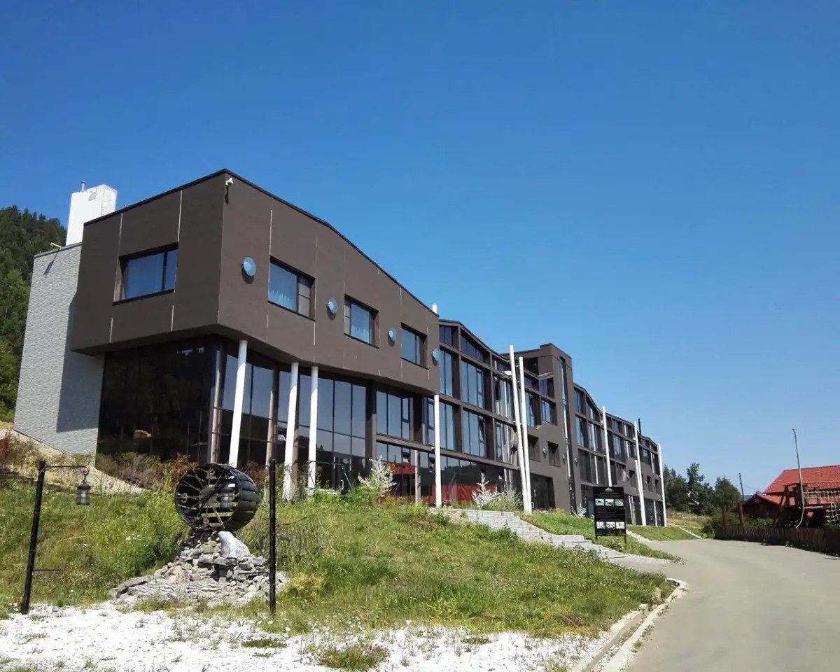 BAIKAL HILL RESIDENCE (БАЙКАЛ ХИЛЛ)