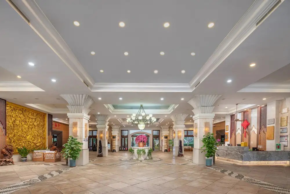 HUAYUAN HOT SPRING SEAVIEW RESORT