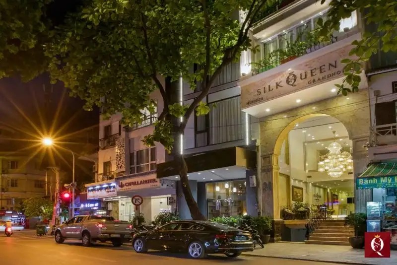 SPLENDID PREMIUM (EX. SILK QUEEN GRAND HOTEL)