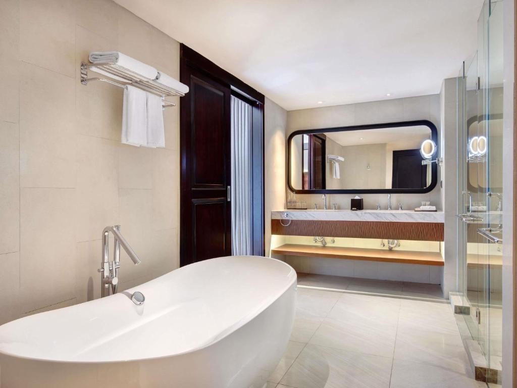 GRAND MERCURE BALI SEMINYAK