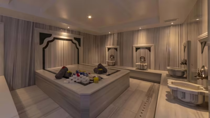 VISION DELUXE HOTEL