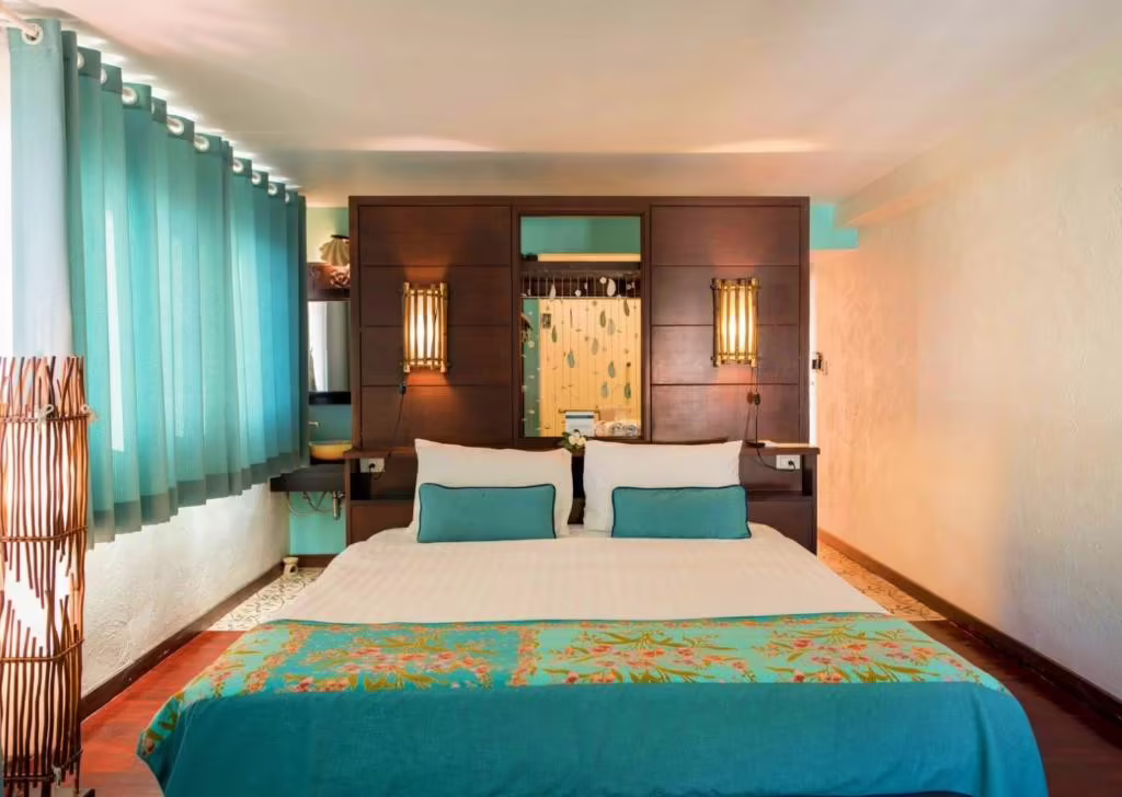 VACATION VILLAGE PHRA NANG INN