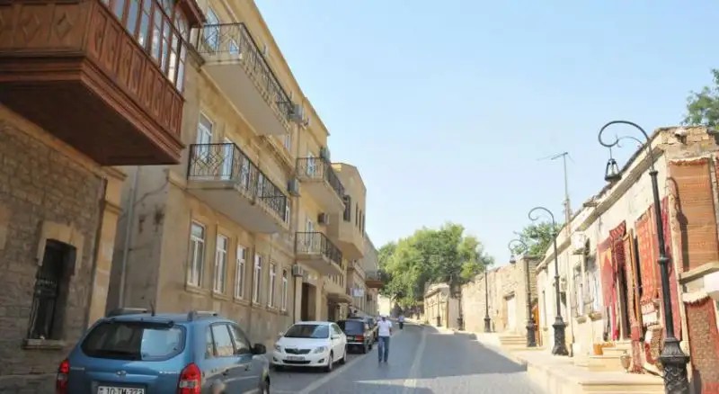 KICHIK GALA BOUTIQUE