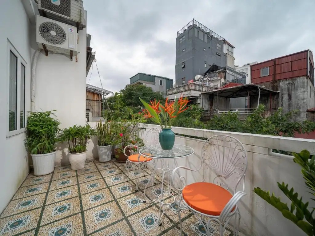 CHIC BOUTIQUE HANOI