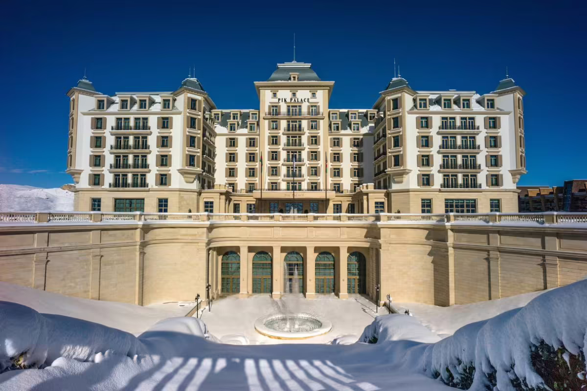 PIK PALACE