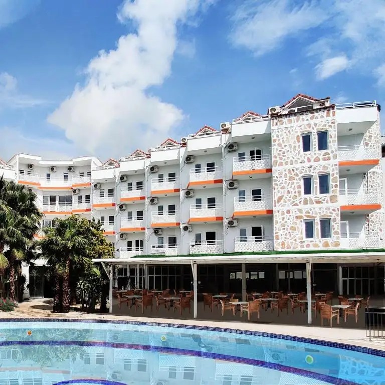 UK HOTEL KIRIS (EX. KIRIS ROSE, SAILORS PARK)