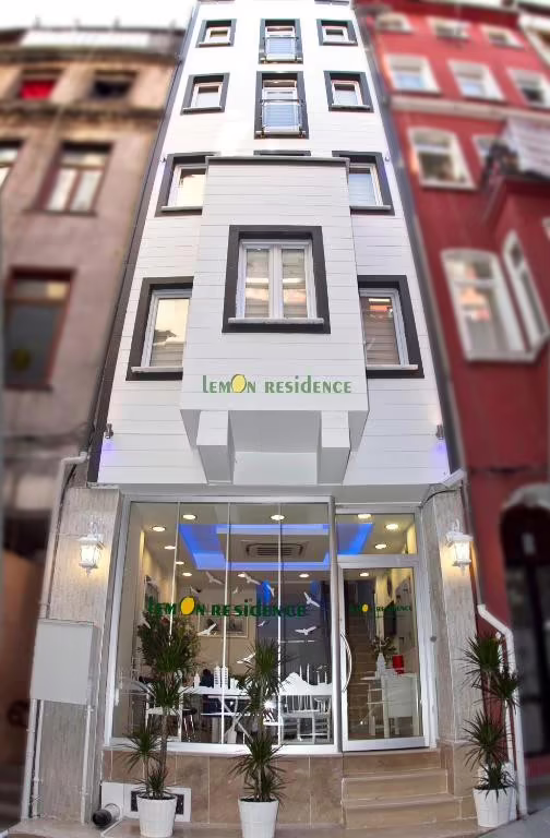 LEMON RESIDENCE