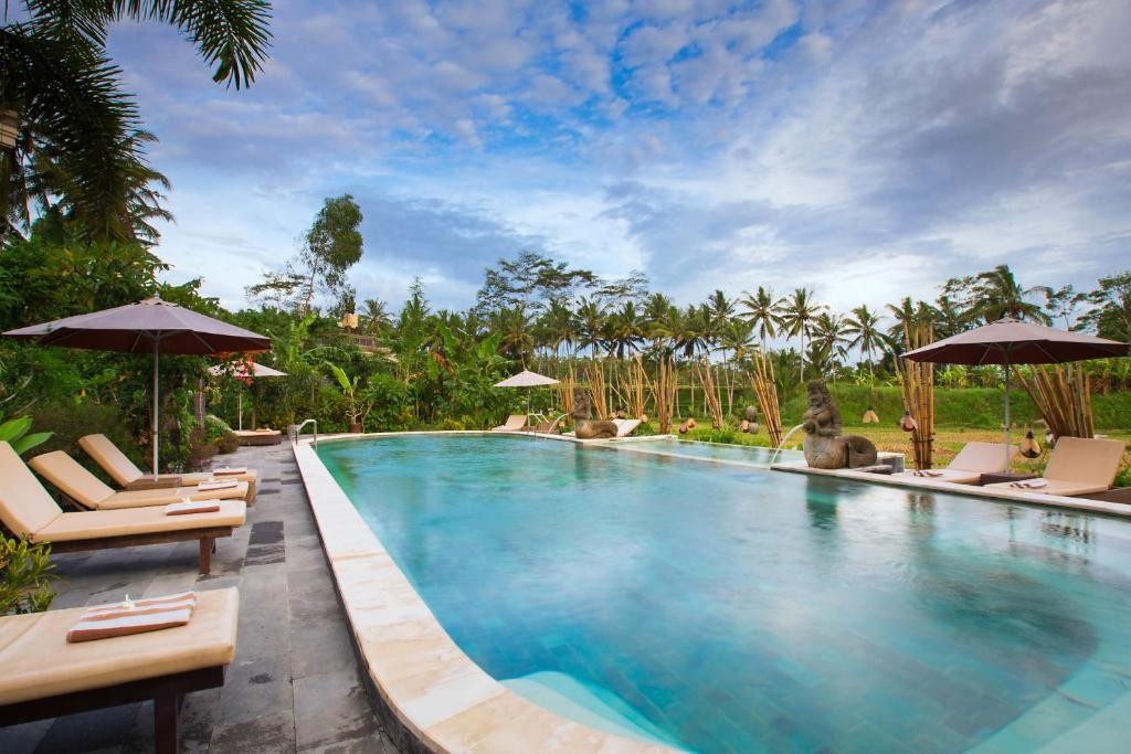OM HAM RETREAT AND RESORT