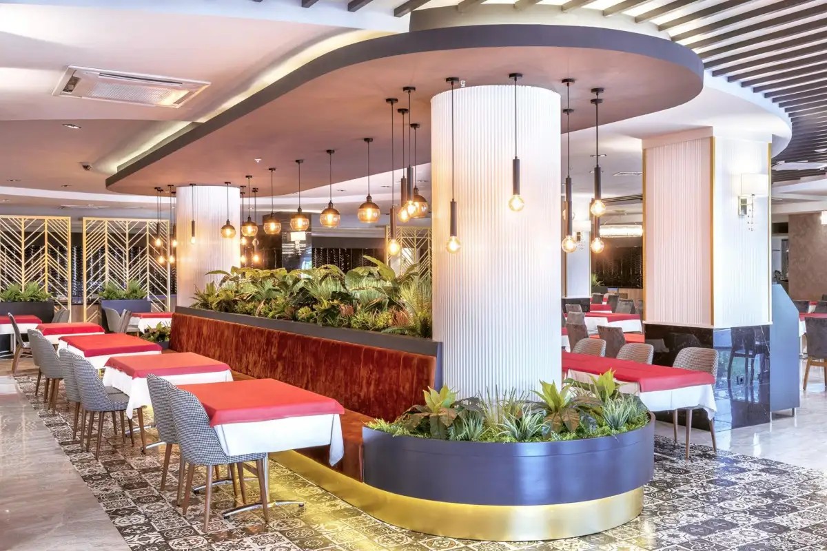 ANNABELLA DIAMOND HOTEL & SPA