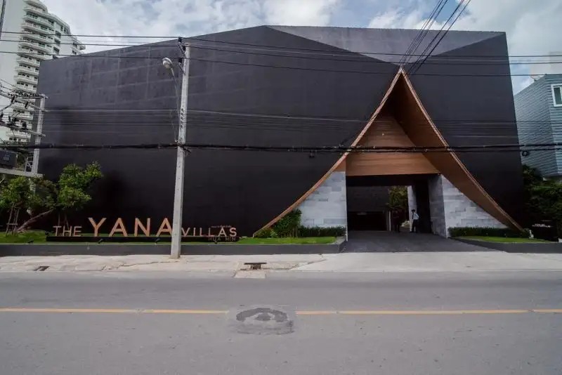 THE YANA VILLAS HUA HIN