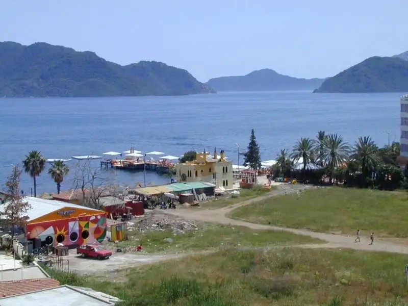 AVOS APART HOTEL