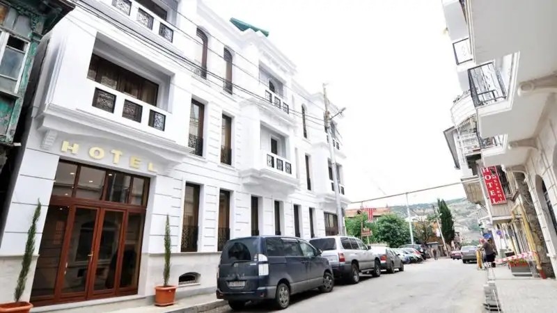 VELVET HOTEL (EX. GRAKO METEKHI)