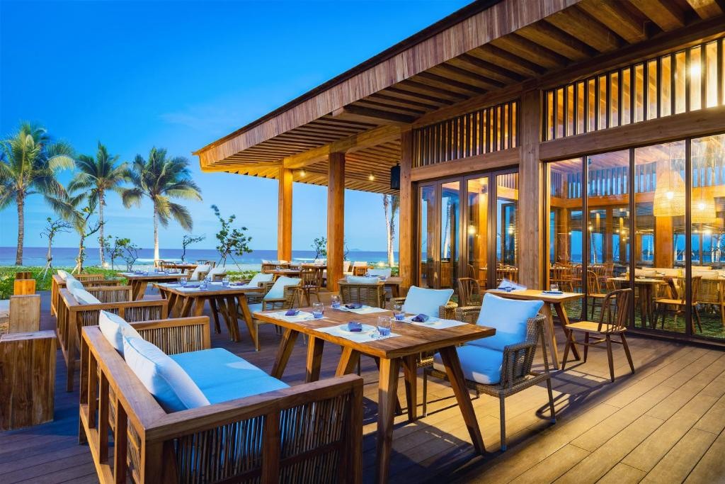 ALMA RESORT CAM RANH